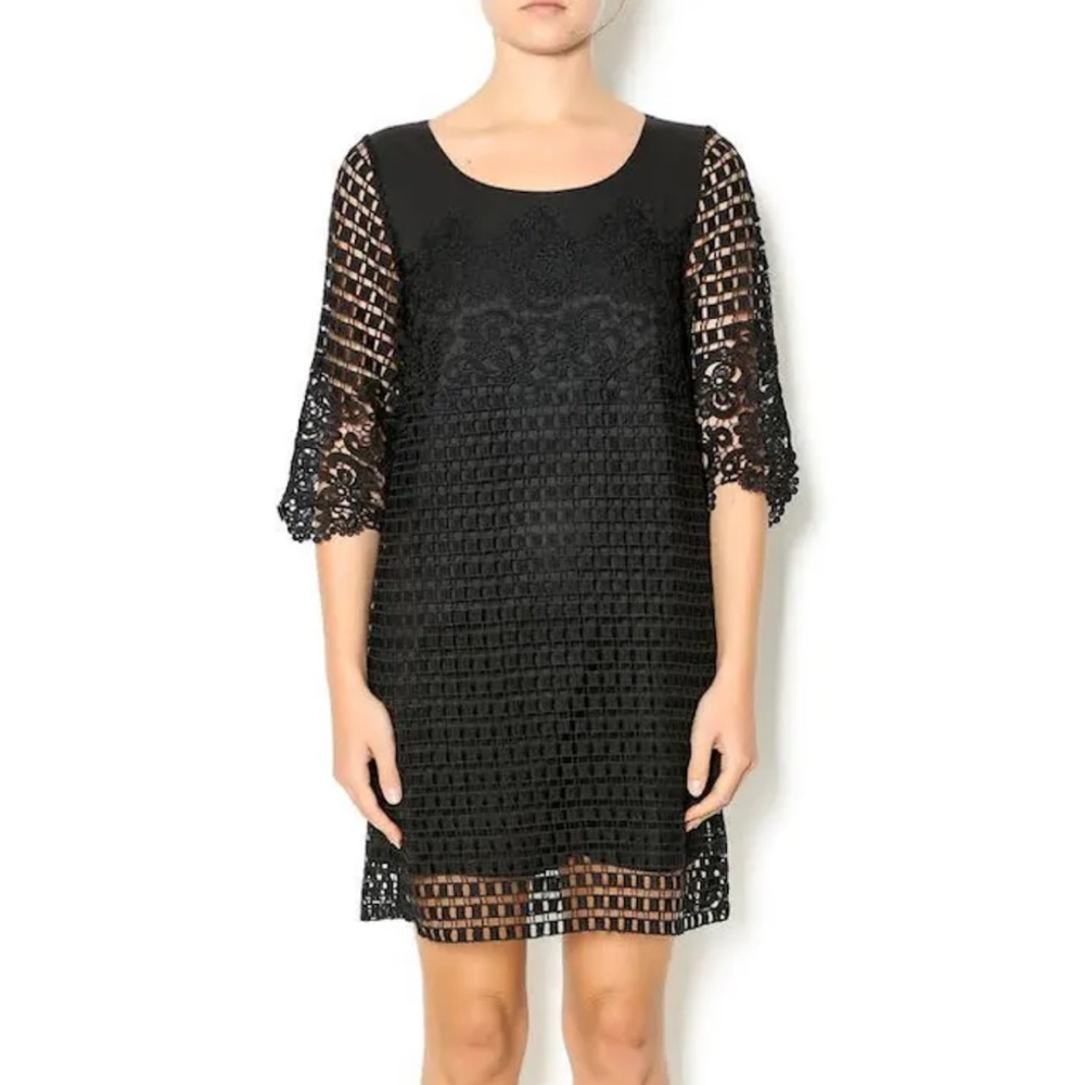 🎉 Double Zero Shift Dress w 3/4 Sleeves Rounded Neckline & Sheer Sleeves Sz Sm